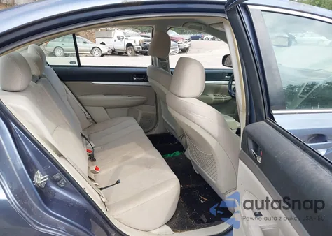 2014 Subaru Legacy 2.5I Premium z USA, uszkodzony, nr VIN 4S3BMBC65E3022381